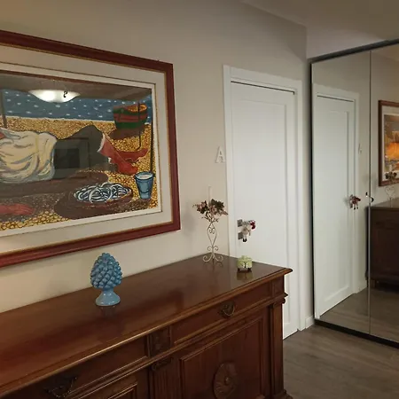 M Bed & Breakfast 4*