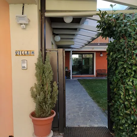 Open Bed & Breakfast 3*