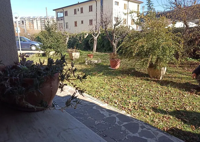 Bed & Breakfast Open