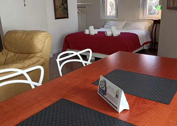 Open Bed & Breakfast